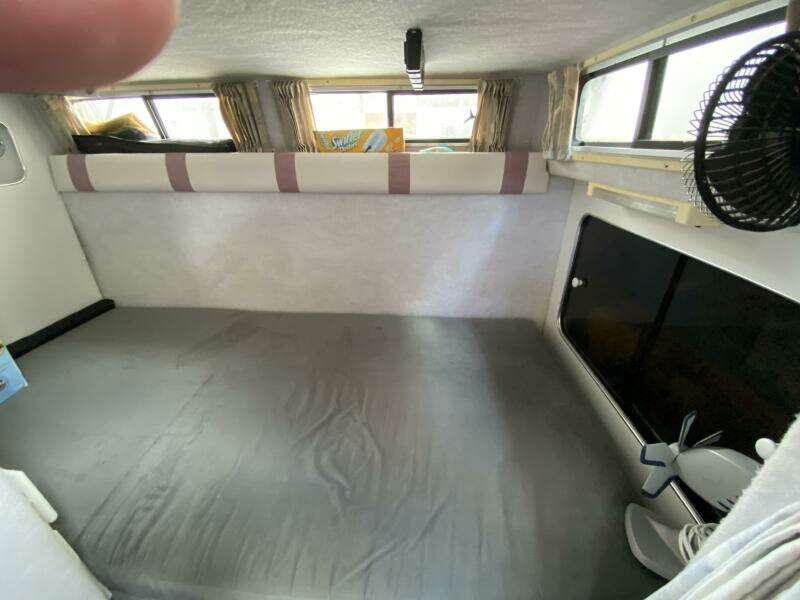Nice n Naughty 33ft Chris Craft Yacht For Sale