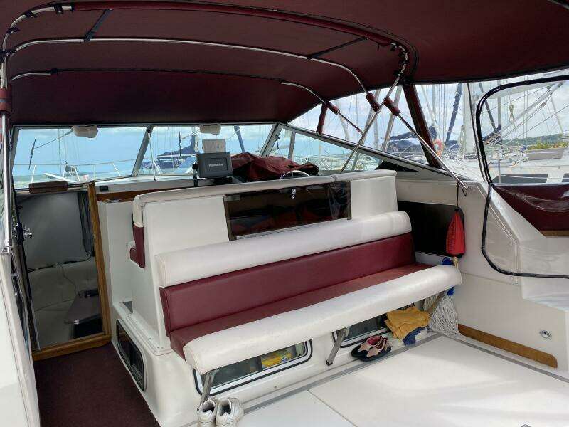 Nice n Naughty 33ft Chris Craft Yacht For Sale