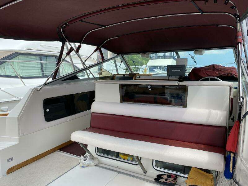 Nice n Naughty 33ft Chris Craft Yacht For Sale