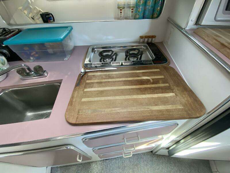Nice n Naughty 33ft Chris Craft Yacht For Sale