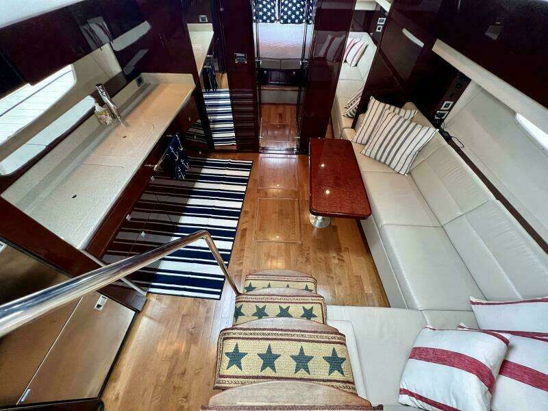 Equinox 47ft Sea Ray Yacht For Sale