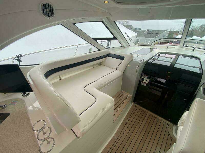 Equinox 47ft Sea Ray Yacht For Sale