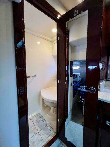 Equinox 47ft Sea Ray Yacht For Sale