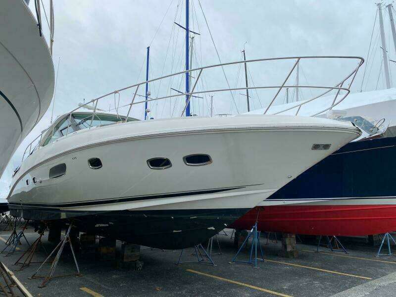 Equinox 47ft Sea Ray Yacht For Sale