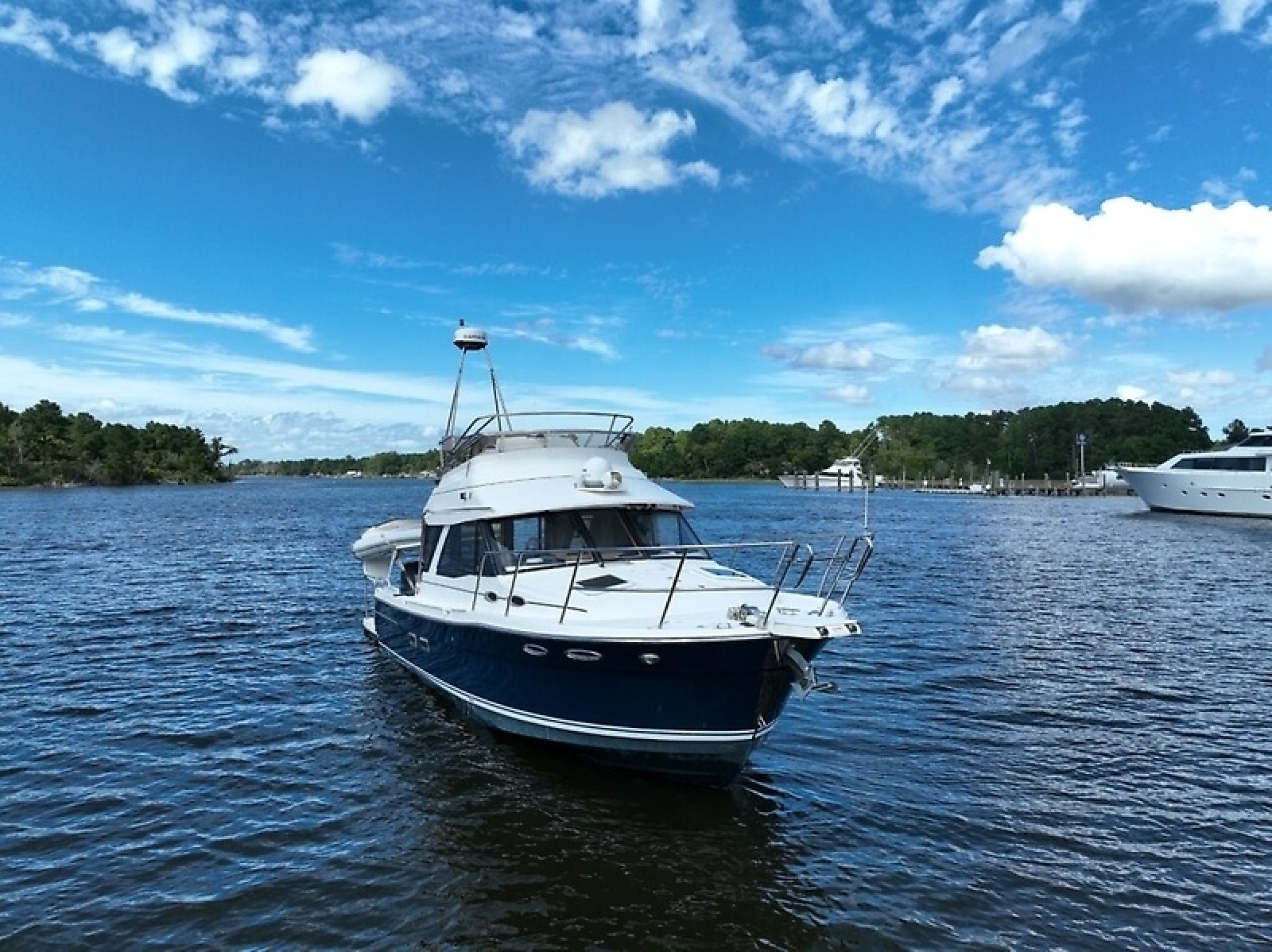 32' 2020 Cutwater C-32 CB