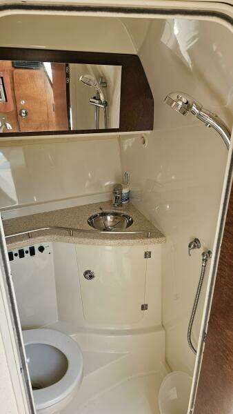 35ft Hydra Sports Yacht For Sale
