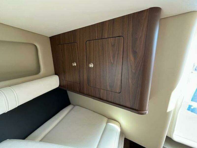 26ft Rinker Yacht For Sale