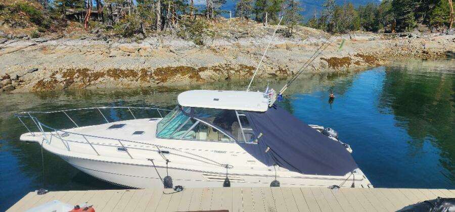 30ft Pursuit Yacht For Sale