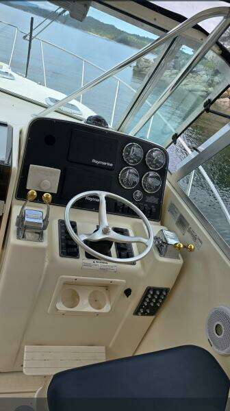 30ft Pursuit Yacht For Sale