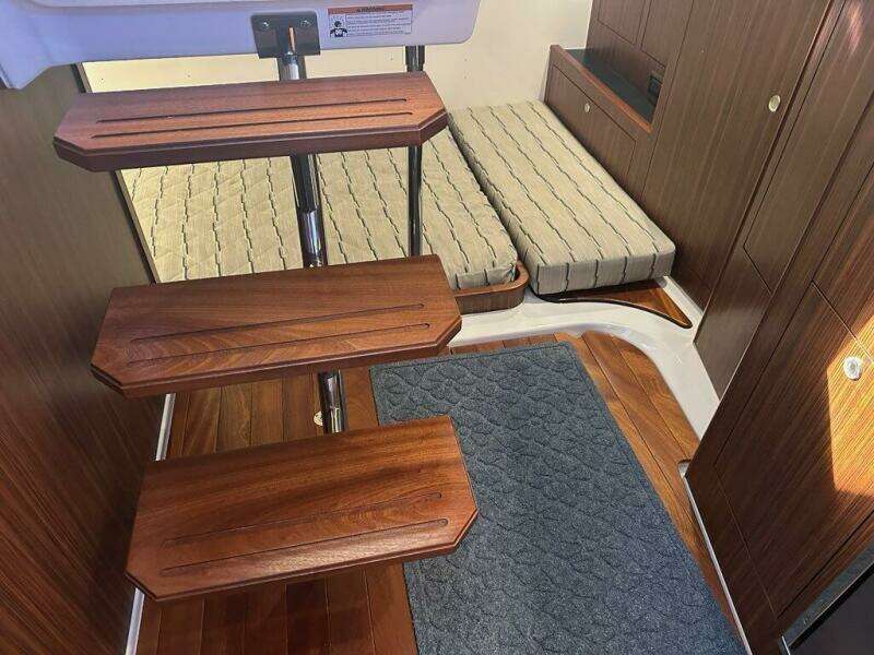 Wave Paver 35ft Pursuit Yacht For Sale