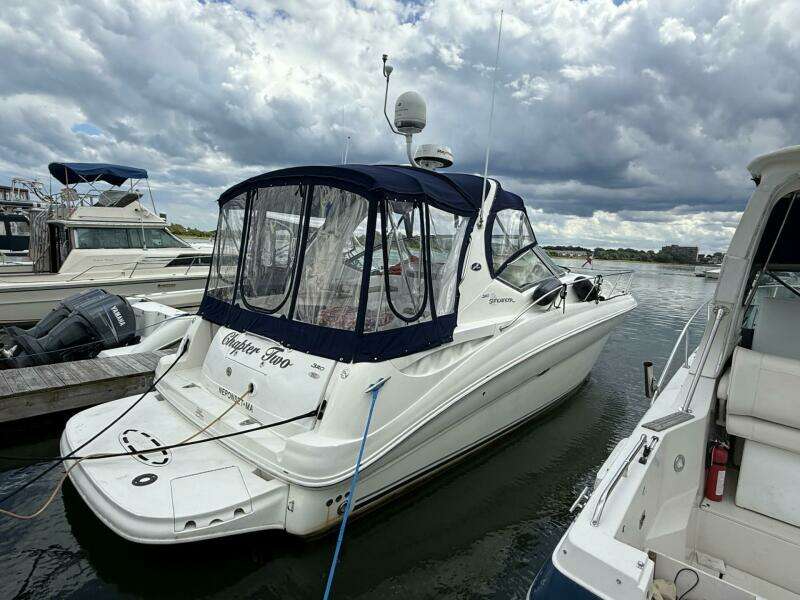 32ft Sea Ray Yacht For Sale