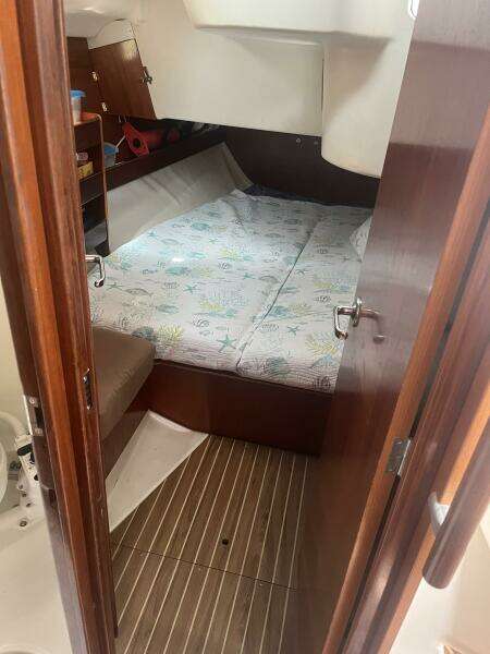 Island Time 44ft Beneteau Yacht For Sale