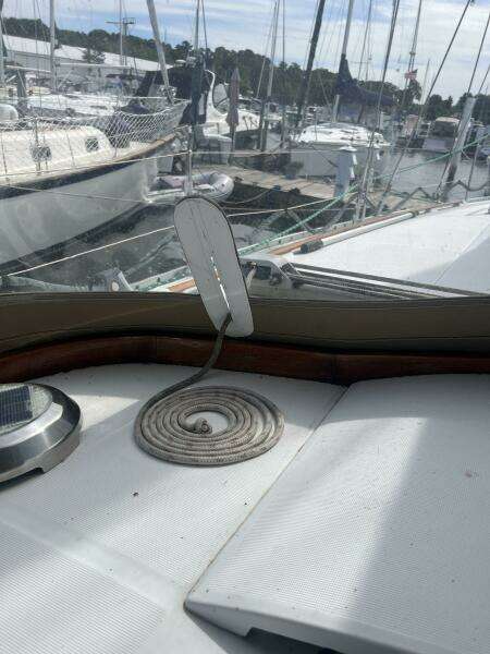 Island Time 44ft Beneteau Yacht For Sale