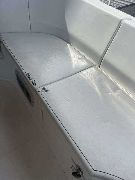 Island Time 44ft Beneteau Yacht For Sale