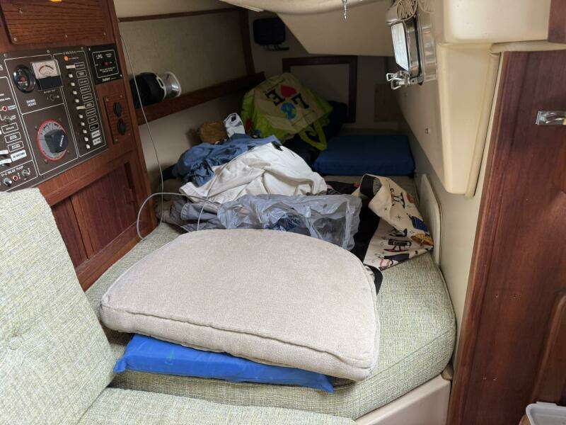 YAKKO 27ft Island Packet Yacht For Sale