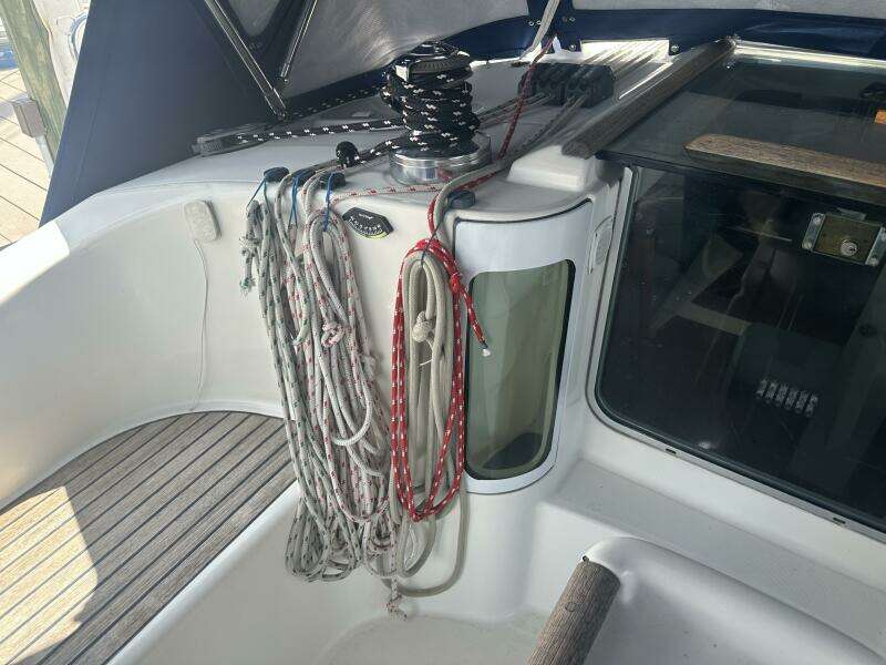 35ft Beneteau Yacht For Sale