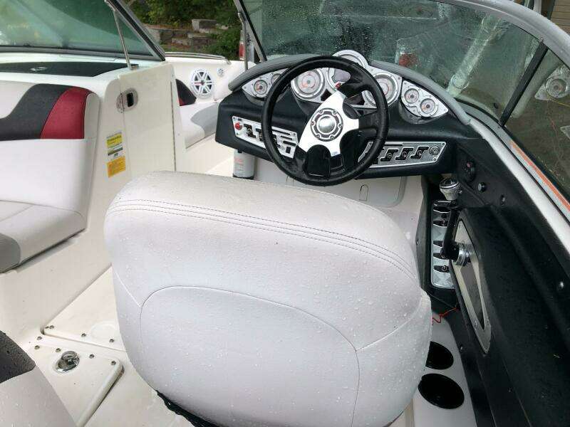 21ft Mastercraft Yacht For Sale