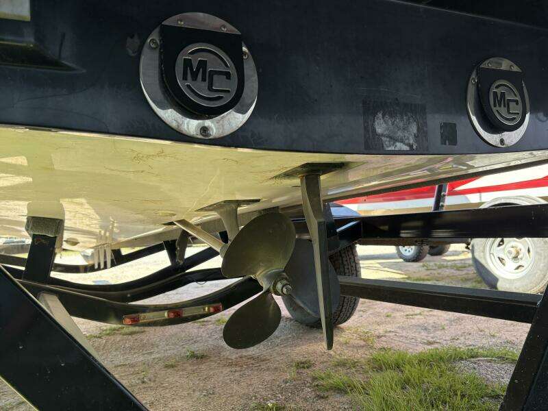 21ft Mastercraft Yacht For Sale