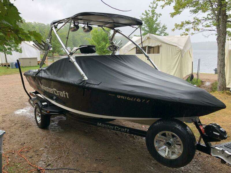 21ft Mastercraft Yacht For Sale