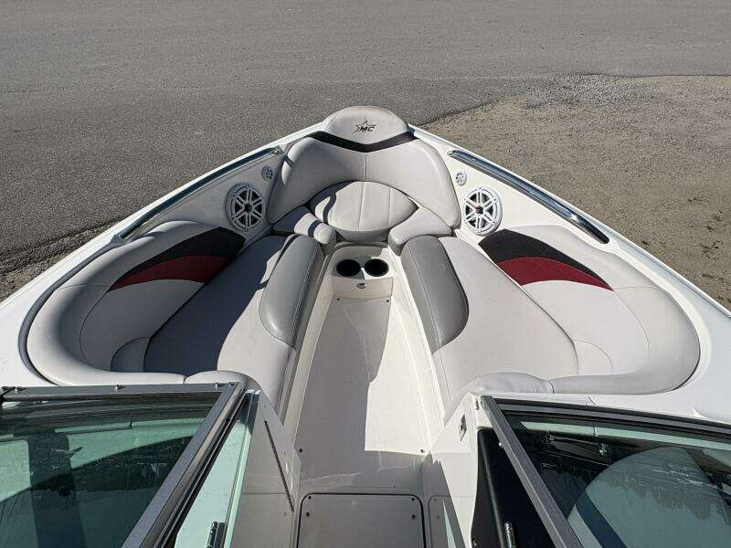 21ft Mastercraft Yacht For Sale
