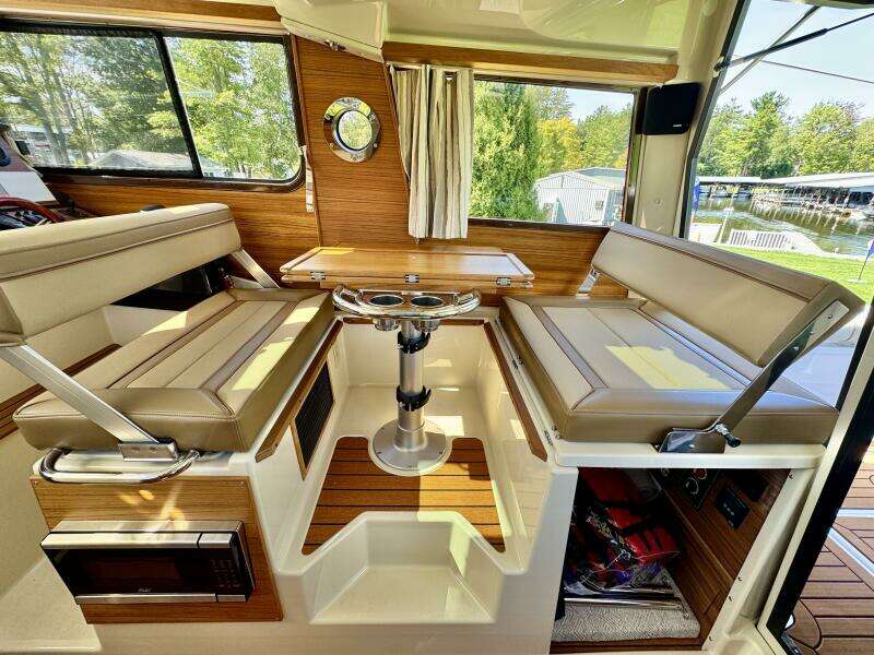 27ft Ranger Tugs Yacht For Sale