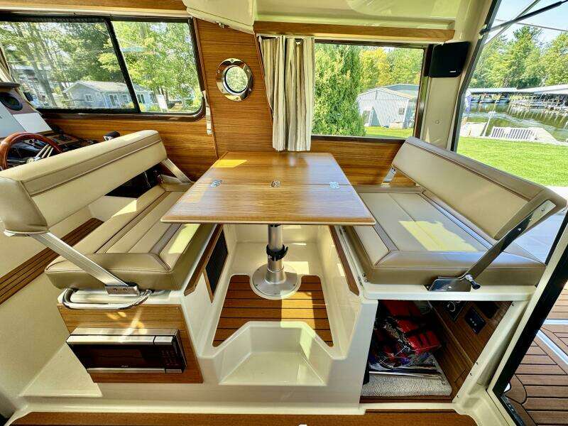 27ft Ranger Tugs Yacht For Sale