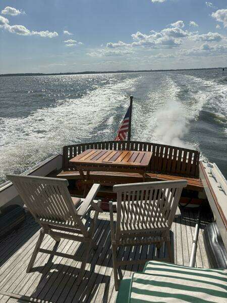 Bellevue 29ft Dyer Yacht For Sale