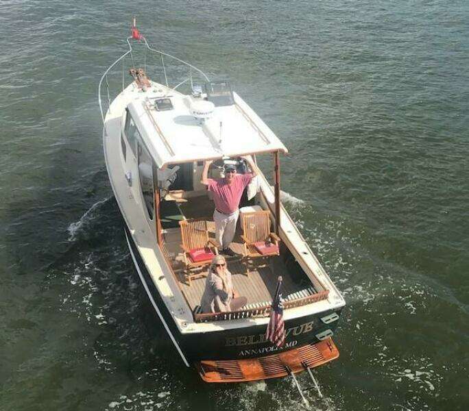 Bellevue 29ft Dyer Yacht For Sale
