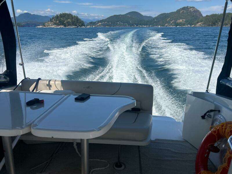 Flight 32ft Monterey Yacht For Sale