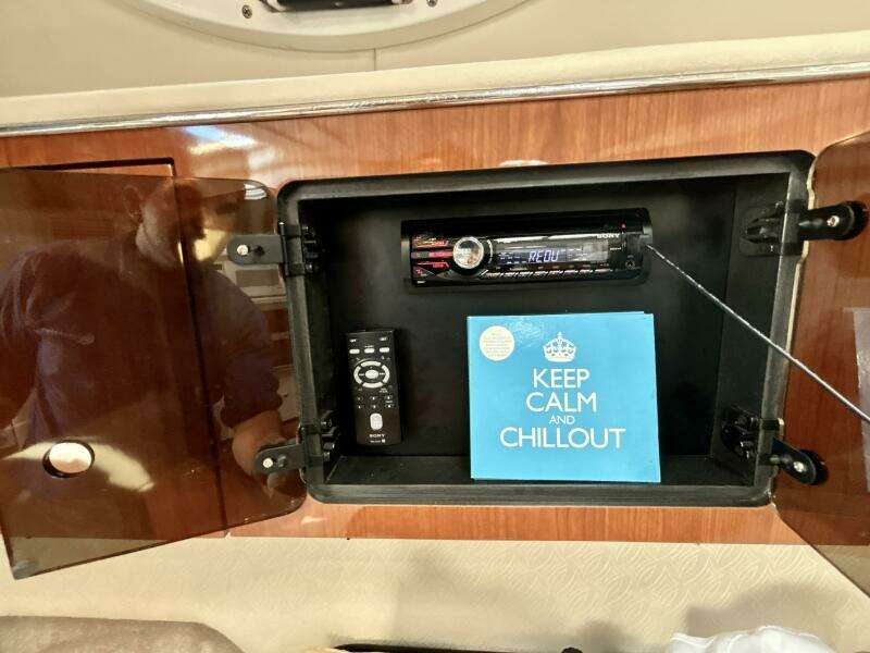 Flight 32ft Monterey Yacht For Sale