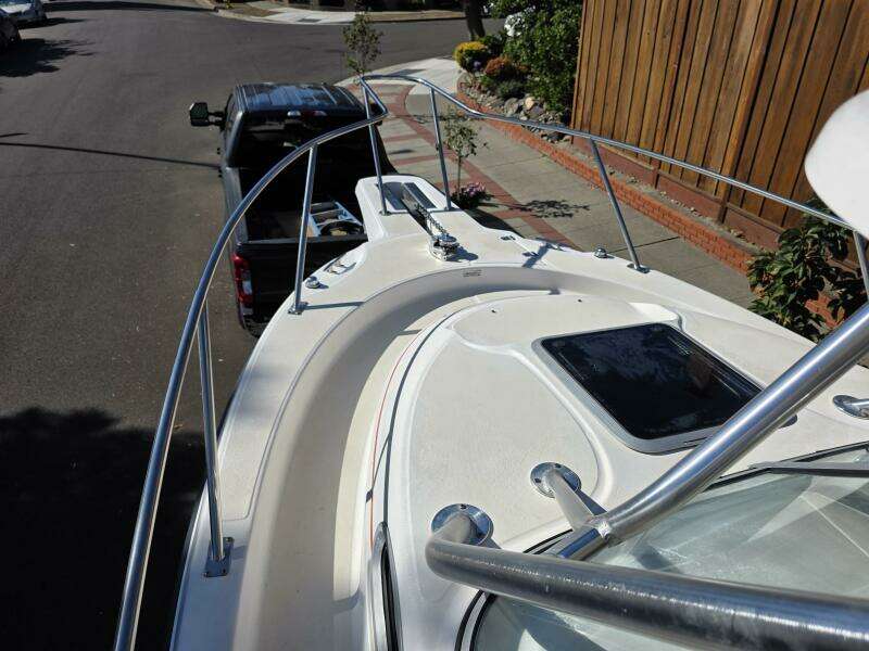 26ft Boston Whaler Yacht For Sale