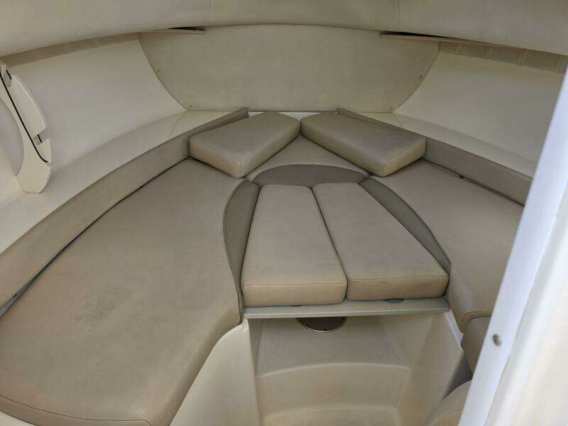 26ft Boston Whaler Yacht For Sale