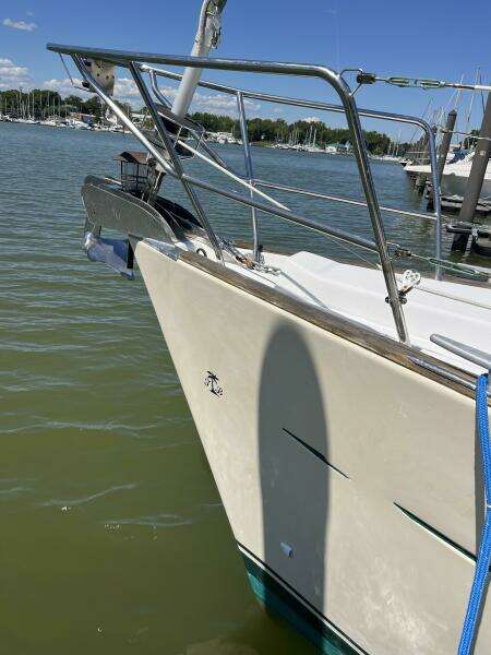 Autumn 42ft Beneteau Yacht For Sale