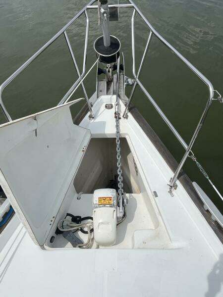 Autumn 42ft Beneteau Yacht For Sale