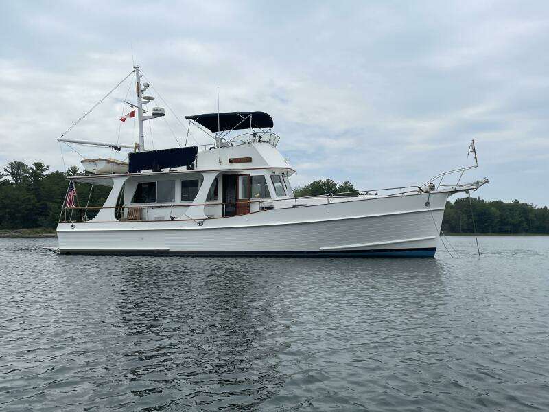 42' Grand Banks starboard profile