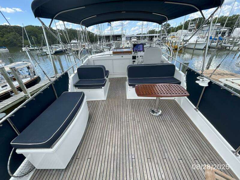 42' Grand Banks flybridge forward2