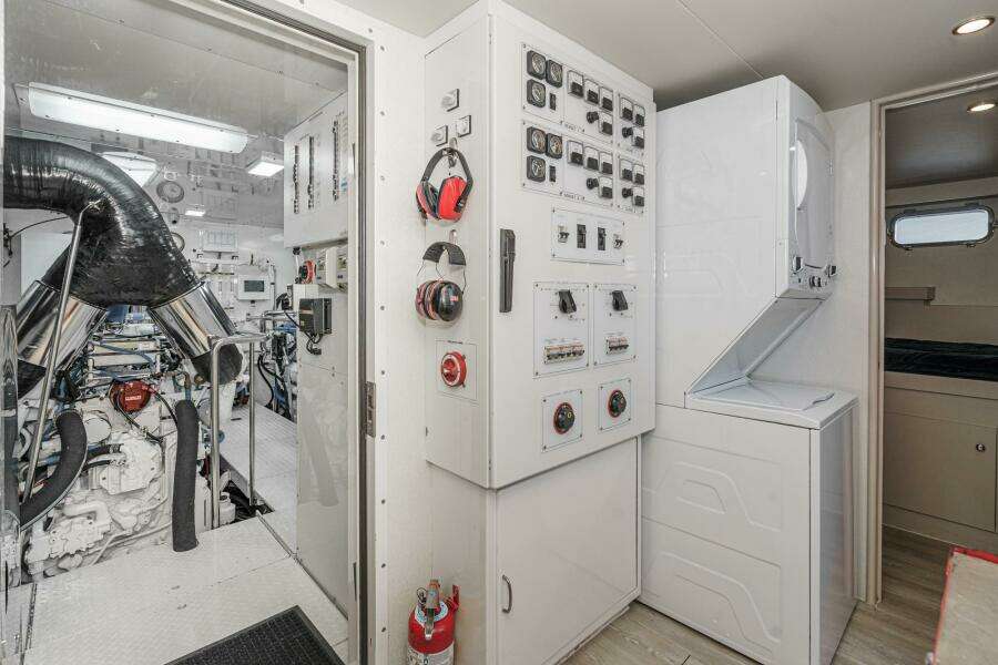 ECHOES 82ft Northcoast Yacht For Sale ECHOES 82ft Northcoast Yacht For Sale