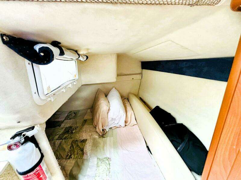 HAPPY HOURS 24ft Bayliner Yacht For Sale