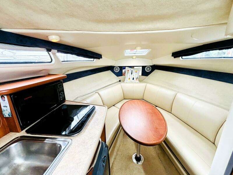HAPPY HOURS 24ft Bayliner Yacht For Sale