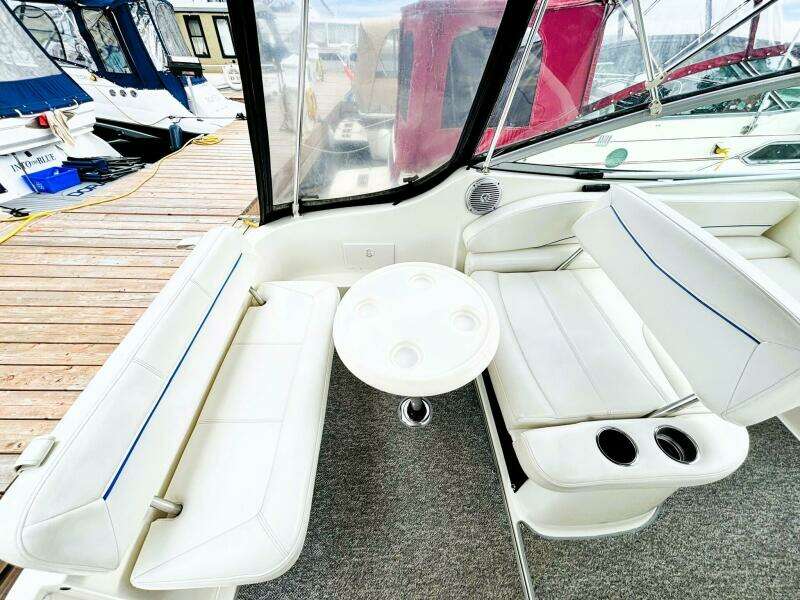 HAPPY HOURS 24ft Bayliner Yacht For Sale