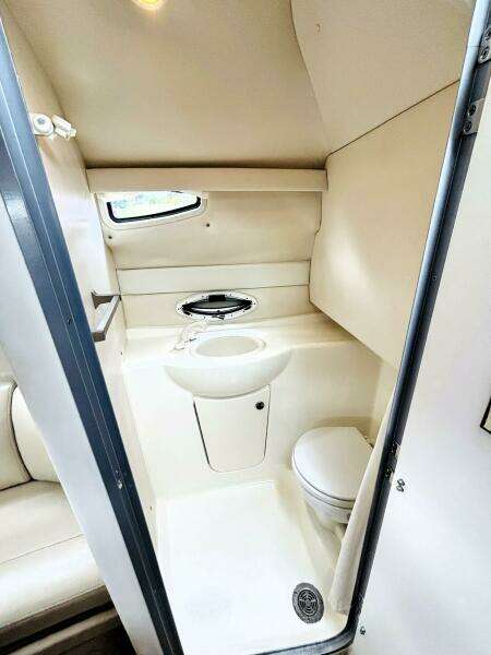 HAPPY HOURS 24ft Bayliner Yacht For Sale