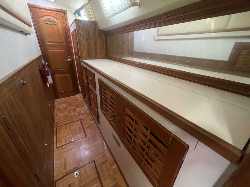 Tradition 46ft Morgan Yacht For Sale