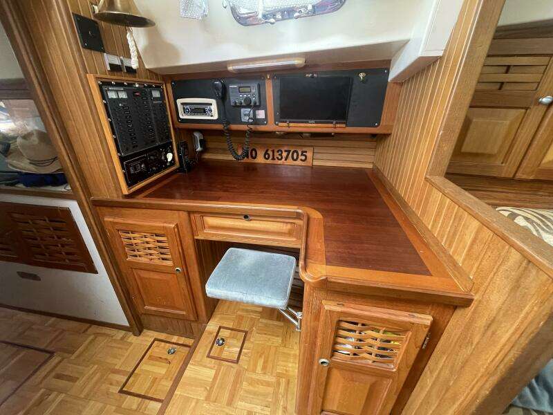 Tradition 46ft Morgan Yacht For Sale