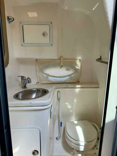 29ft Rinker Yacht For Sale