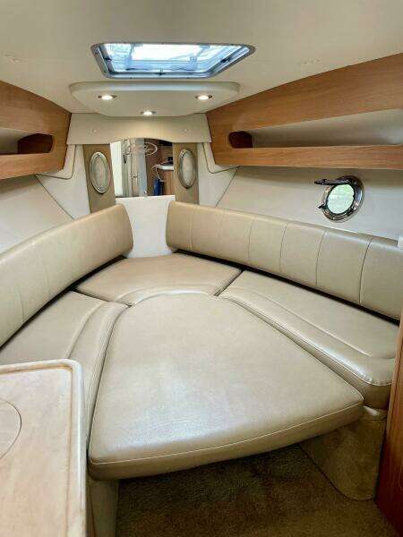 29ft Rinker Yacht For Sale