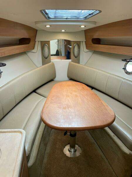 29ft Rinker Yacht For Sale