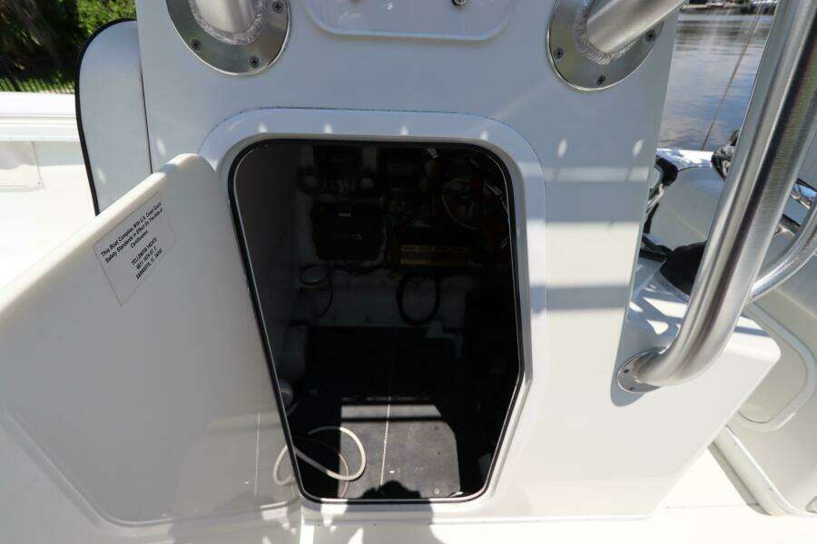32ft Yellowfin Yacht For Sale
