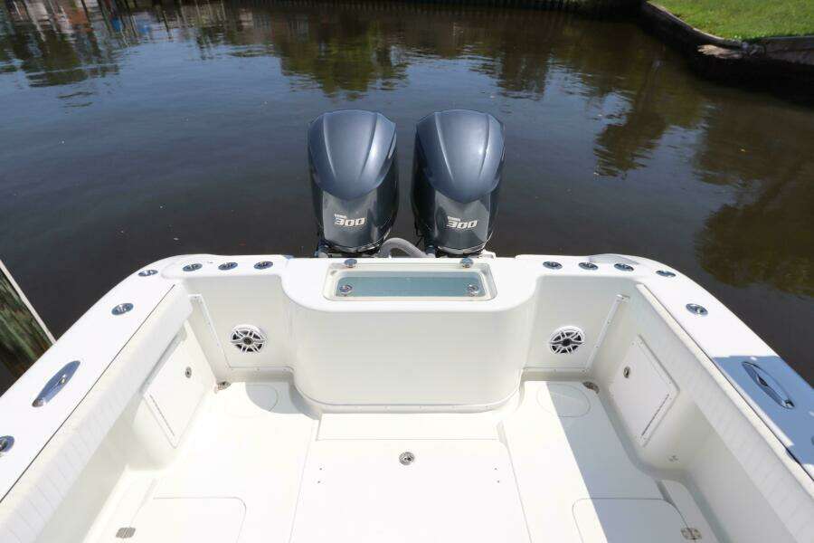 32ft Yellowfin Yacht For Sale