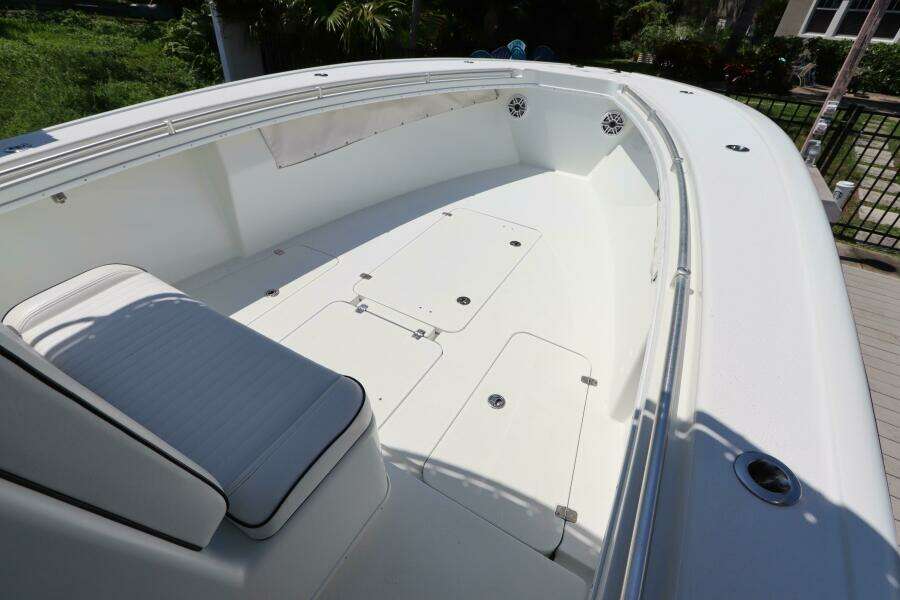 32ft Yellowfin Yacht For Sale