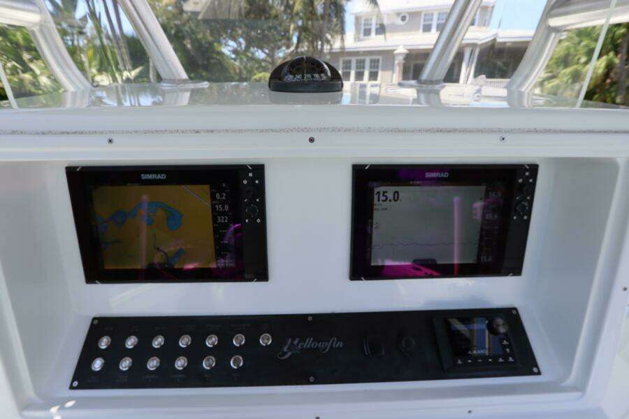 32ft Yellowfin Yacht For Sale